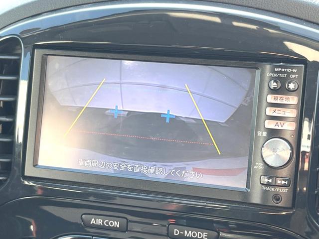 ジューク １５ＲＸ　タイプＶ　純正ＳＤナビ　バックカメラ　スマートキー　ＨＩＤヘッド　ＥＴＣ　純正１７インチアルミ　オートライト　オートエアコン　Ｂｌｕｅｔｏｏｔｈ　ＤＶＤ再生（4枚目）
