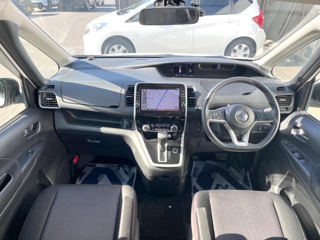 セレナ ハイウェイスター　両側電動ドア　純正ＳＤナビ　後席モニター　全周囲カメラ　ドラレコ　スマートキー　ＬＥＤヘッド　ビルトインＥＴＣ　クルコン　純正１６インチアルミ　オートライト　オートエアコン　Ｂｌｕｅｔｏｏｔｈ　ＣＤ（2枚目）