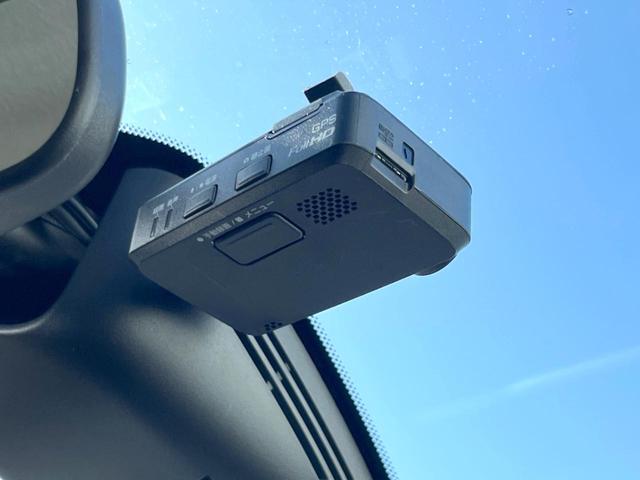 セレナ ハイウェイスター　両側電動ドア　純正ＳＤナビ　後席モニター　全周囲カメラ　ドラレコ　スマートキー　ＬＥＤヘッド　ビルトインＥＴＣ　クルコン　純正１６インチアルミ　オートライト　オートエアコン　Ｂｌｕｅｔｏｏｔｈ　ＣＤ（31枚目）