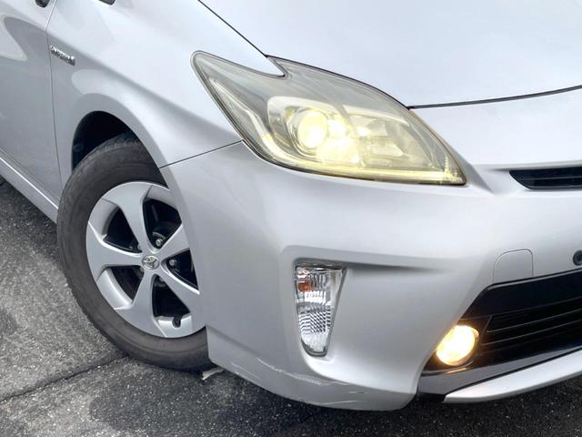 プリウス Ｓ　ＳＤナビ　バックカメラ　禁煙車　スマートキー　ＨＩＤヘッド　ビルトインＥＴＣ　オートライト　オートエアコン　Ｂｌｕｅｔｏｏｔｈ　ＣＤ　地デジ（12枚目）