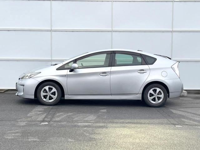 プリウス Ｓ　ＳＤナビ　バックカメラ　禁煙車　スマートキー　ＨＩＤヘッド　ビルトインＥＴＣ　オートライト　オートエアコン　Ｂｌｕｅｔｏｏｔｈ　ＣＤ　地デジ（39枚目）