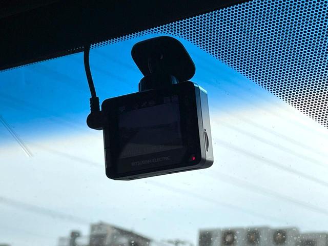 ハリアー エレガンス　ＳＤナビ　バックカメラ　ハーフレザーシート　パワーシート　ドラレコ　スマートキー　ＬＥＤヘッド　ビルトインＥＴＣ　オートライト　オートエアコン　Ｂｌｕｅｔｏｏｔｈ　ＤＶＤ再生　フルセグ　ＬＥＤフォグ（6枚目）