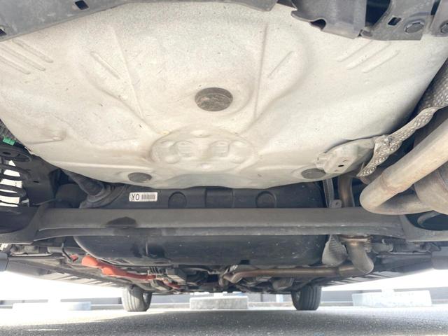 アクア Ｓ　純正ＳＤナビ　バックカメラ　禁煙車　ドラレコ　コーナーセンサー　スマートキー　ＥＴＣ　モデリスタ１５インチアルミ　オートライト　オートエアコン　Ｂｌｕｅｔｏｏｔｈ　ＣＤ　ＤＶＤ再生　地デジ（19枚目）