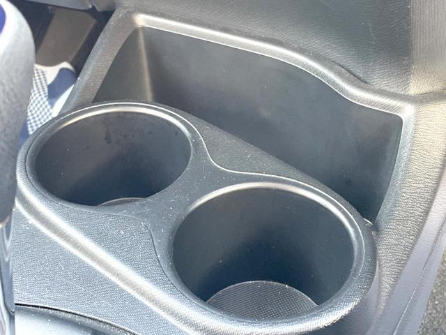 アクア Ｓ　純正ＳＤナビ　バックカメラ　禁煙車　ドラレコ　コーナーセンサー　スマートキー　ＥＴＣ　モデリスタ１５インチアルミ　オートライト　オートエアコン　Ｂｌｕｅｔｏｏｔｈ　ＣＤ　ＤＶＤ再生　地デジ（32枚目）