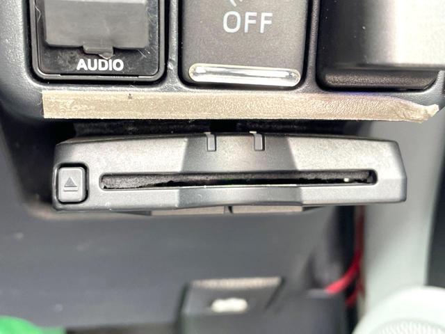 アクア Ｓ　ＳＤナビ　バックカメラ　禁煙車　スマートキー　ＥＴＣ　クルコン　オートライト　オートエアコン　Ｂｌｕｅｔｏｏｔｈ　地デジ（6枚目）