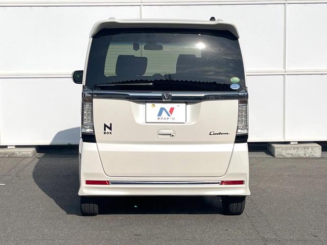 Ｎ－ＢＯＸカスタム Ｇ　ターボＳＳブラックスタイルパッケージ　ＳＤナビ　バックカメラ　衝突被害軽減システム　禁煙車　ハーフレザーシート　前席シートエアコン　ドラレコ　スマートキー　ＨＩＤヘッド　ビルトインＥＴＣ　クルコン　純正１５インチアルミ　オートライト（15枚目）