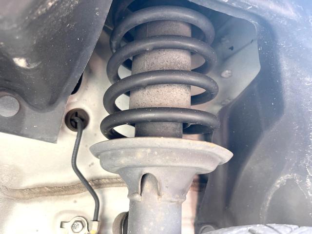 Ｎ－ＢＯＸカスタム Ｇ　ターボＳＳブラックスタイルパッケージ　ＳＤナビ　バックカメラ　衝突被害軽減システム　禁煙車　ハーフレザーシート　前席シートエアコン　ドラレコ　スマートキー　ＨＩＤヘッド　ビルトインＥＴＣ　クルコン　純正１５インチアルミ　オートライト（20枚目）