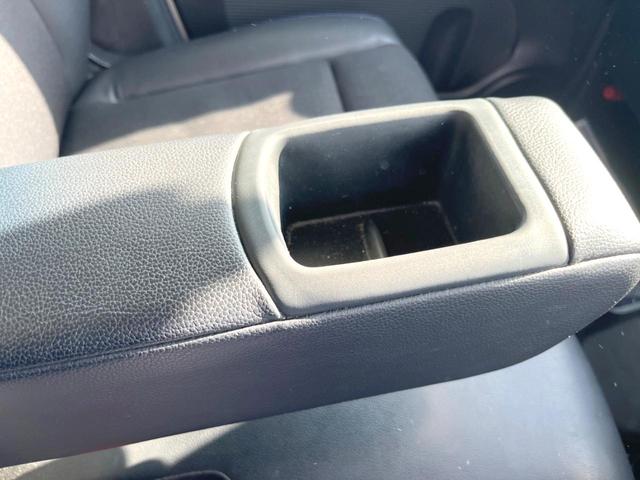 Ｎ－ＢＯＸカスタム Ｇ　ターボＳＳブラックスタイルパッケージ　ＳＤナビ　バックカメラ　衝突被害軽減システム　禁煙車　ハーフレザーシート　前席シートエアコン　ドラレコ　スマートキー　ＨＩＤヘッド　ビルトインＥＴＣ　クルコン　純正１５インチアルミ　オートライト（28枚目）