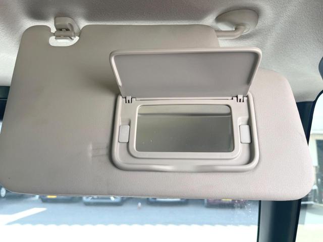 Ｎ－ＢＯＸカスタム Ｇ　ターボＳＳブラックスタイルパッケージ　ＳＤナビ　バックカメラ　衝突被害軽減システム　禁煙車　ハーフレザーシート　前席シートエアコン　ドラレコ　スマートキー　ＨＩＤヘッド　ビルトインＥＴＣ　クルコン　純正１５インチアルミ　オートライト（32枚目）