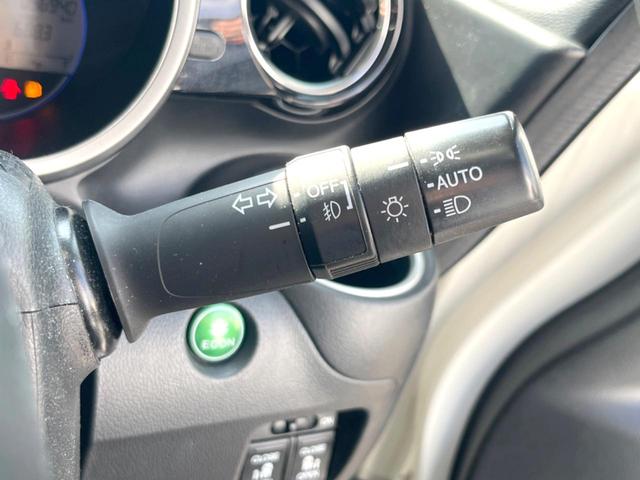 Ｎ－ＢＯＸカスタム Ｇ　ターボＳＳブラックスタイルパッケージ　ＳＤナビ　バックカメラ　衝突被害軽減システム　禁煙車　ハーフレザーシート　前席シートエアコン　ドラレコ　スマートキー　ＨＩＤヘッド　ビルトインＥＴＣ　クルコン　純正１５インチアルミ　オートライト（39枚目）