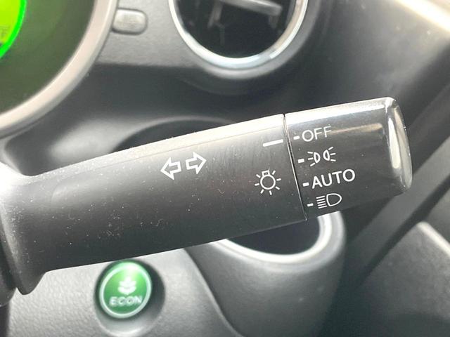 N-BOX G ターボSSパッケージ ターボ 両側電動ドア 純正SDナビ バックカメラ 禁煙車 スマートキー HIDヘッド ETC クルコン 純正14インチアルミ オートライト オートエアコン Bluetooth CD DVD再生(27枚目)