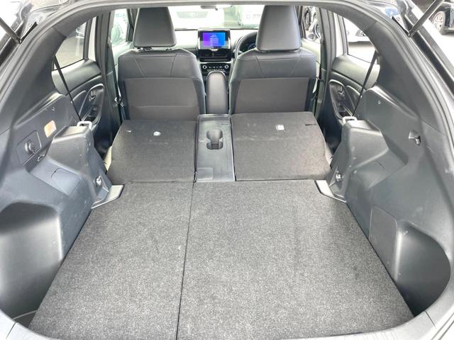 ヤリスクロス ハイブリッドＺ　純正ＳＤナビ　全周囲カメラ　衝突被害軽減システム　レーダークルーズ　禁煙車　ハーフレザーシート　パワーシート　ドラレコ　コーナーセンサー　スマートキー　ＬＥＤヘッド　ビルトインＥＴＣ（14枚目）