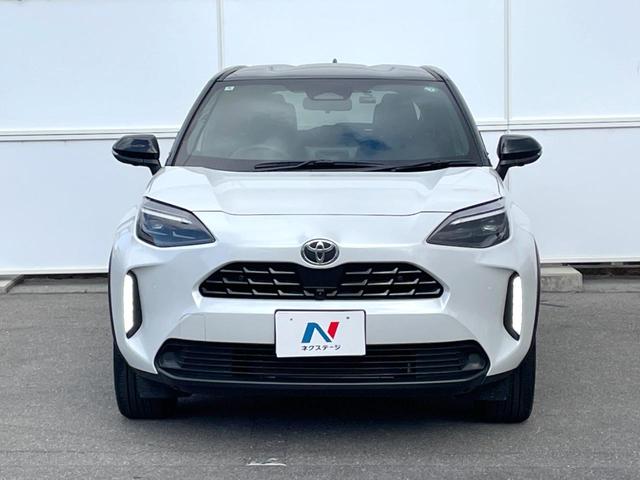 ヤリスクロス ハイブリッドＺ　純正ＳＤナビ　全周囲カメラ　衝突被害軽減システム　レーダークルーズ　禁煙車　ハーフレザーシート　パワーシート　ドラレコ　コーナーセンサー　スマートキー　ＬＥＤヘッド　ビルトインＥＴＣ（17枚目）