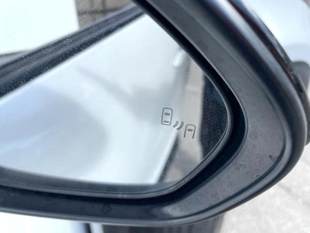 ヤリスクロス ハイブリッドＺ　純正ＳＤナビ　全周囲カメラ　衝突被害軽減システム　レーダークルーズ　禁煙車　ハーフレザーシート　パワーシート　ドラレコ　コーナーセンサー　スマートキー　ＬＥＤヘッド　ビルトインＥＴＣ（27枚目）