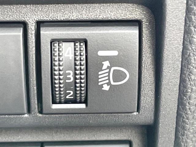 ヤリスクロス ハイブリッドＺ　純正ＳＤナビ　全周囲カメラ　衝突被害軽減システム　レーダークルーズ　禁煙車　ハーフレザーシート　パワーシート　ドラレコ　コーナーセンサー　スマートキー　ＬＥＤヘッド　ビルトインＥＴＣ（37枚目）