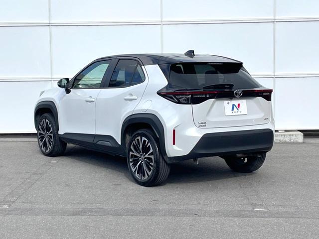 ヤリスクロス ハイブリッドＺ　純正ＳＤナビ　全周囲カメラ　衝突被害軽減システム　レーダークルーズ　禁煙車　ハーフレザーシート　パワーシート　ドラレコ　コーナーセンサー　スマートキー　ＬＥＤヘッド　ビルトインＥＴＣ（47枚目）