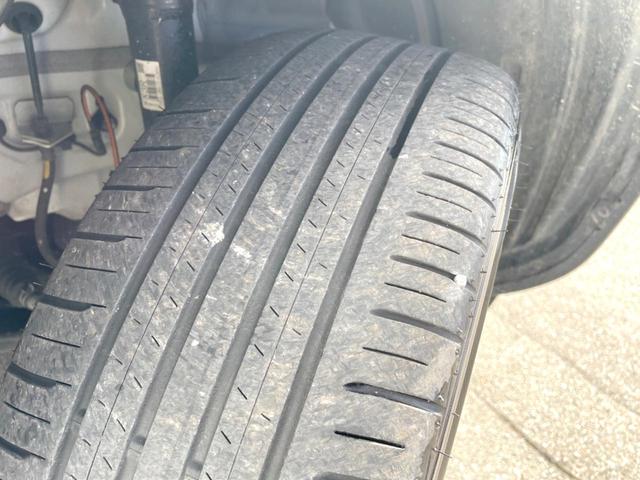 ヤリスクロス ハイブリッドＺ　純正ＳＤナビ　全周囲カメラ　衝突被害軽減システム　レーダークルーズ　禁煙車　ハーフレザーシート　パワーシート　ドラレコ　コーナーセンサー　スマートキー　ＬＥＤヘッド　ビルトインＥＴＣ（48枚目）