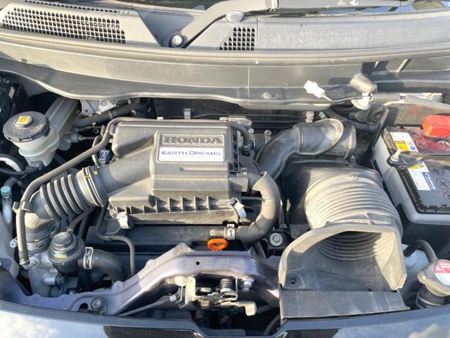 N-ONE プレミアム ツアラー・Lパッケージ 純正SDナビ バックカメラ 禁煙車 スマートキー HIDヘッド クルコン 純正15インチアルミ オートライト オートエアコン Bluetooth CD DVD再生 地デジ パドルシフト(17枚目)