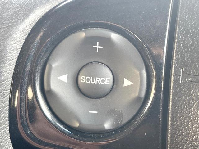 N-ONE プレミアム ツアラー・Lパッケージ 純正SDナビ バックカメラ 禁煙車 スマートキー HIDヘッド クルコン 純正15インチアルミ オートライト オートエアコン Bluetooth CD DVD再生 地デジ パドルシフト(21枚目)