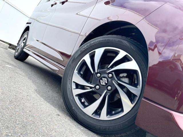 �y�����P�T�C���`�A���~�z�C�[���z�O�ςɃ}�b�`���������A���~�z�C�[���𑕒����Ă���܂��B�e��ЊO�A���~�z�C�[����A�X�^�b�h���X�^�C�����戵�����Ă���܂��B���񂲑��k����������