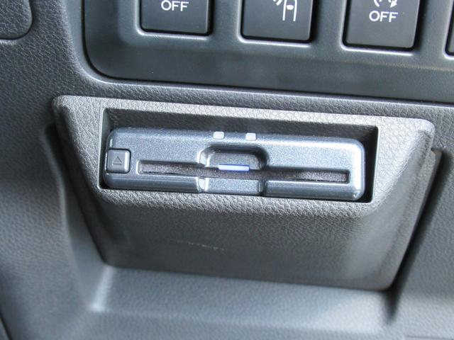 フォレスター ＸＴ－エディション　パワーリヤゲート付き　リヤガラス５面フイルム施工　ルーフレール　８インチメモリーナビ　ナビ連動前後録画型ドラレコ　リバース連動ドアミラー　ドアミラーメモリーオート格納機能　ステアリングヒーター（19枚目）