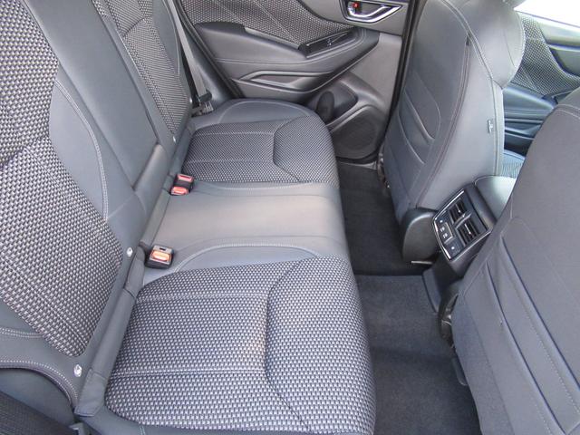 フォレスター ＸＴ－エディション　パワーリヤゲート付き　リヤガラス５面フイルム施工　ルーフレール　８インチメモリーナビ　ナビ連動前後録画型ドラレコ　リバース連動ドアミラー　ドアミラーメモリーオート格納機能　ステアリングヒーター（43枚目）