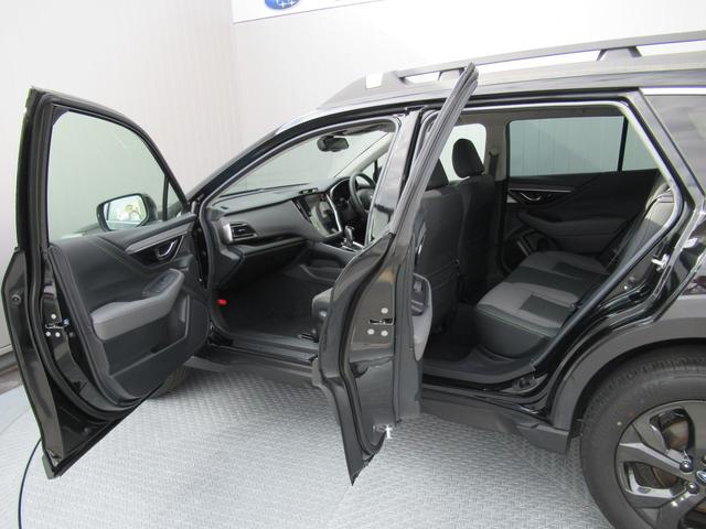 レガシィアウトバック Ｘ－ブレイクＥＸ　アイサイトＸ搭載車　撥水ポリウレタンシート　ドライバーモニタリングシステム　左右前後席シートヒーター　ハンドルヒーター　ハンズフリーオープンパワーリヤゲート（29枚目）