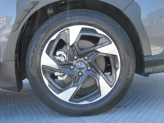 クロストレック リミテッド　Ｘモード搭載車　ルーフレール　デジタルマルチビューモニター　ナビ機能付き　ステアリングヒーター　シートヒーター　前方録画型ドラレコ　　後方録画型ドラレコ　ドライバーモニタリングシステム（10枚目）