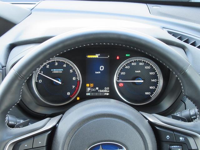 フォレスター アドバンス　新世代アイサイト搭載車　リバース連動ドアミラー　ドアミラーメモリーオート格納機能　アクセスキー対応運転席シートポジションメモリー　アイサイトセイフティプラス　ステアリングヒーター　前後席シートヒーター（15枚目）