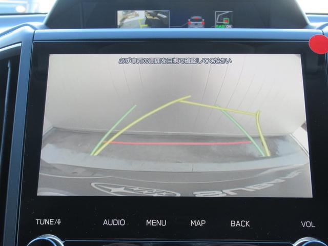 フォレスター アドバンス　新世代アイサイト搭載車　リバース連動ドアミラー　ドアミラーメモリーオート格納機能　アクセスキー対応運転席シートポジションメモリー　アイサイトセイフティプラス　ステアリングヒーター　前後席シートヒーター（17枚目）