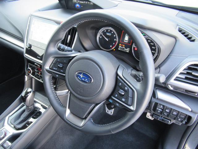 フォレスター アドバンス　新世代アイサイト搭載車　リバース連動ドアミラー　ドアミラーメモリーオート格納機能　アクセスキー対応運転席シートポジションメモリー　アイサイトセイフティプラス　ステアリングヒーター　前後席シートヒーター（26枚目）