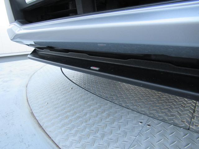 フォレスター アドバンス　新世代アイサイト搭載車　リバース連動ドアミラー　ドアミラーメモリーオート格納機能　アクセスキー対応運転席シートポジションメモリー　アイサイトセイフティプラス　ステアリングヒーター　前後席シートヒーター（52枚目）