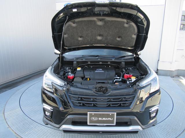 フォレスター アドバンス　新世代アイサイト搭載車　リバース連動ドアミラー　ドアミラーメモリーオート格納機能　アクセスキー対応運転席シートポジションメモリー　アイサイトセイフティプラス　ステアリングヒーター　前後席シートヒーター（61枚目）