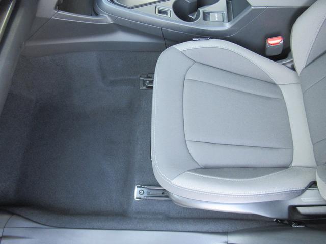 インプレッサ ST 新世代アイサイト搭載車 前輪駆動2WD オーディオレス キーレスアクセスプッシュスタート ETC(31枚目)