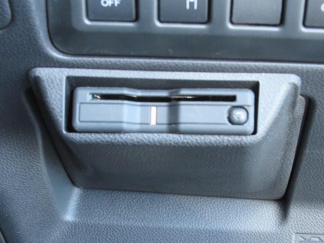 フォレスター アドバンス 新世代アイサイト搭載車 ブラウン内装本革シート リバース連動ドアミラー ドアミラーメモリーオート格納機能 アクセスキー対応運転席シートポジションメモリー アイサイトセイフティプラス ステアリングヒーター 前後席シートヒーター(19枚目)