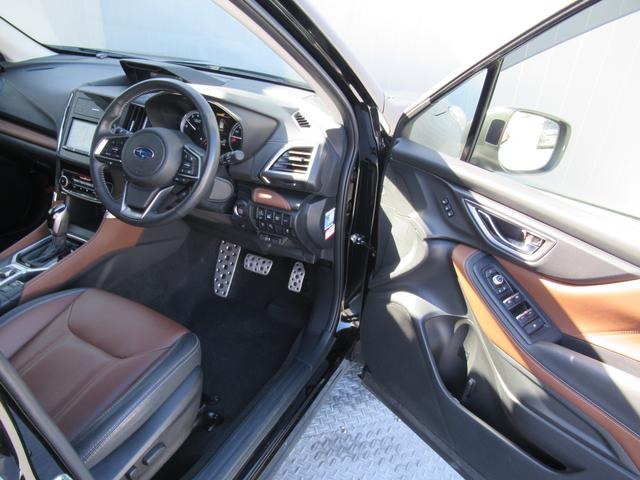 フォレスター アドバンス 新世代アイサイト搭載車 ブラウン内装本革シート リバース連動ドアミラー ドアミラーメモリーオート格納機能 アクセスキー対応運転席シートポジションメモリー アイサイトセイフティプラス ステアリングヒーター 前後席シートヒーター(28枚目)