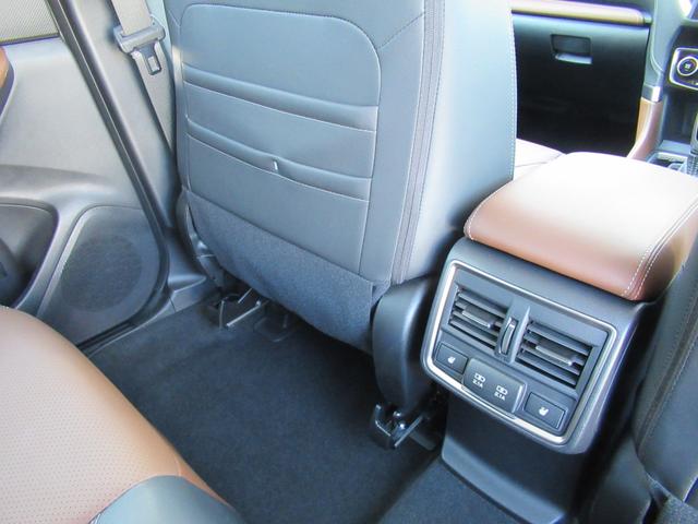 フォレスター アドバンス 新世代アイサイト搭載車 ブラウン内装本革シート リバース連動ドアミラー ドアミラーメモリーオート格納機能 アクセスキー対応運転席シートポジションメモリー アイサイトセイフティプラス ステアリングヒーター 前後席シートヒーター(36枚目)