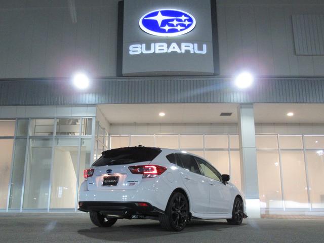 インプレッサスポーツ STIスポーツ アイサイト搭載車 アイサイトセイフティプラス 8インチメモリーナビゲーション ナビ連動ETC 前後録画型ドラレコ ステアリング連動バックカメラ スバルリヤビークルディテクション サイドビューモニター フロントカメラ(2枚目)