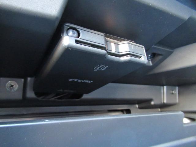 インプレッサスポーツ STIスポーツ アイサイト搭載車 アイサイトセイフティプラス 8インチメモリーナビゲーション ナビ連動ETC 前後録画型ドラレコ ステアリング連動バックカメラ スバルリヤビークルディテクション サイドビューモニター フロントカメラ(18枚目)