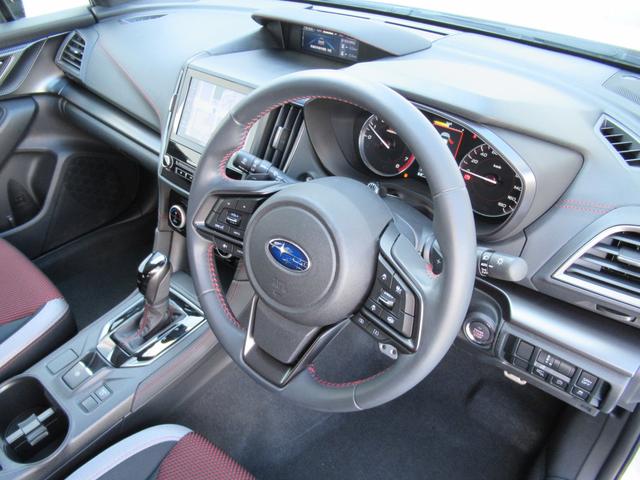 インプレッサスポーツ STIスポーツ アイサイト搭載車 アイサイトセイフティプラス 8インチメモリーナビゲーション ナビ連動ETC 前後録画型ドラレコ ステアリング連動バックカメラ スバルリヤビークルディテクション サイドビューモニター フロントカメラ(25枚目)