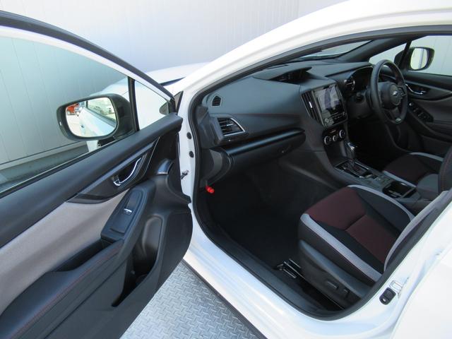 インプレッサスポーツ STIスポーツ アイサイト搭載車 アイサイトセイフティプラス 8インチメモリーナビゲーション ナビ連動ETC 前後録画型ドラレコ ステアリング連動バックカメラ スバルリヤビークルディテクション サイドビューモニター フロントカメラ(32枚目)