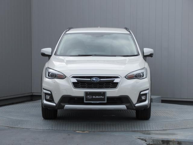 ＸＶ アドバンス　アイサイト搭載車　ブルー内装仕様　８型メモリーナビゲーション　ナビ連動ＥＴＣ　前後録画型ドライブレコーダー　ステアリング連動バックカメラ　サイドビューモニター　スーパーＵＶカット撥水フロントドアガラス　ヒーテッドドアミラー（6枚目）