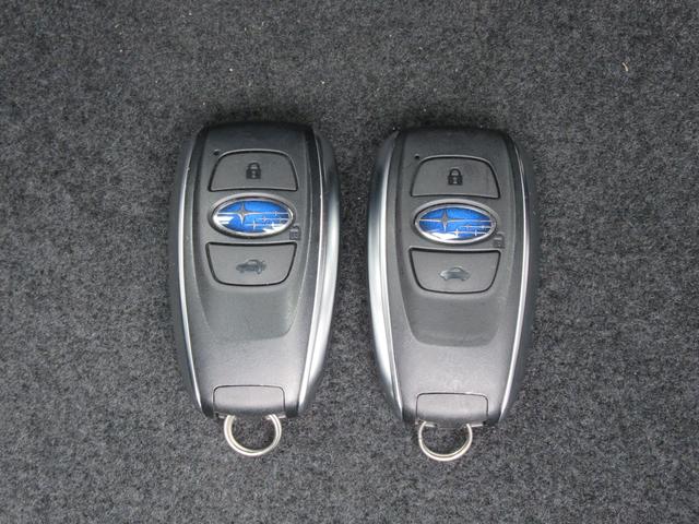 ＸＶ アドバンス　アイサイト搭載車　ブルー内装仕様　８型メモリーナビゲーション　ナビ連動ＥＴＣ　前後録画型ドライブレコーダー　ステアリング連動バックカメラ　サイドビューモニター　スーパーＵＶカット撥水フロントドアガラス　ヒーテッドドアミラー（22枚目）