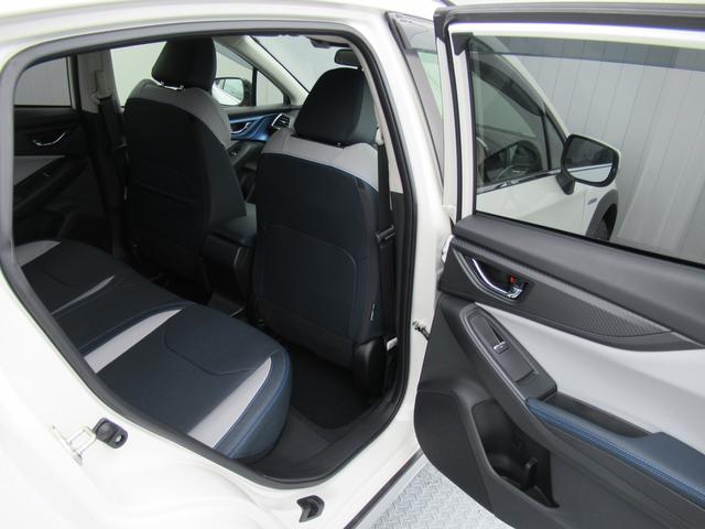 ＸＶ アドバンス　アイサイト搭載車　ブルー内装仕様　８型メモリーナビゲーション　ナビ連動ＥＴＣ　前後録画型ドライブレコーダー　ステアリング連動バックカメラ　サイドビューモニター　スーパーＵＶカット撥水フロントドアガラス　ヒーテッドドアミラー（38枚目）