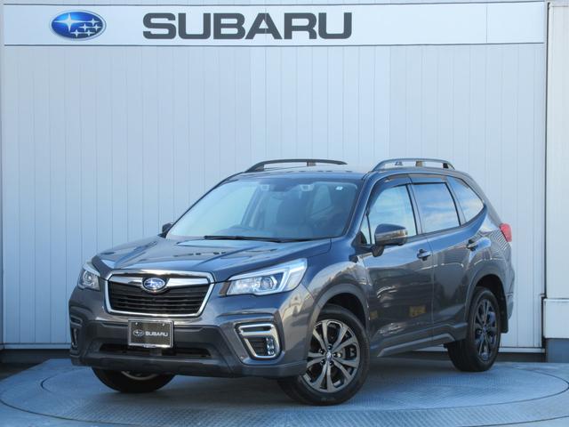 フォレスター Ｘ－エディション　アイサイト搭載車　ルーフレール付き　８インチメモリーナビゲーション　パワーリヤゲート　リバース連動ドアミラー　ドアミラーオート格納機能　ハンドルヒーター　サイドビューモニター　前後録画型ドライブレコーダー（3枚目）