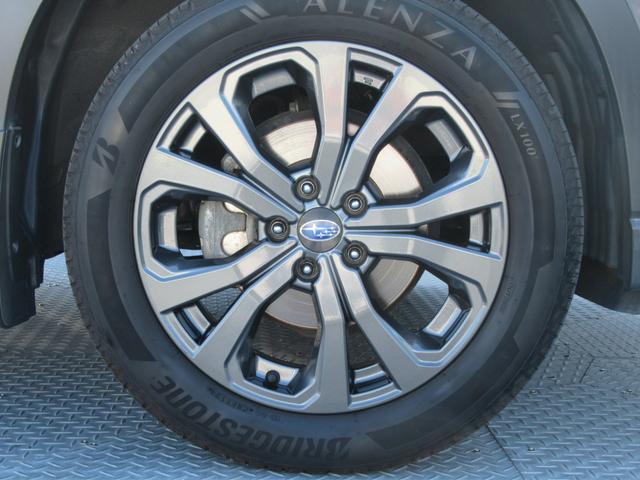 フォレスター Ｘ－エディション　アイサイト搭載車　ルーフレール付き　８インチメモリーナビゲーション　パワーリヤゲート　リバース連動ドアミラー　ドアミラーオート格納機能　ハンドルヒーター　サイドビューモニター　前後録画型ドライブレコーダー（10枚目）