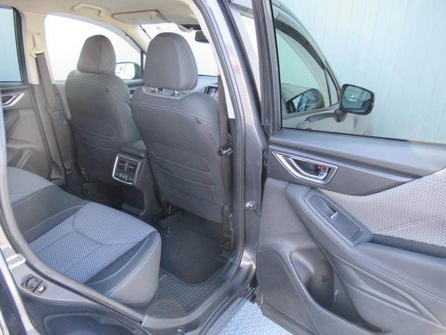 フォレスター Ｘ－エディション　アイサイト搭載車　ルーフレール付き　８インチメモリーナビゲーション　パワーリヤゲート　リバース連動ドアミラー　ドアミラーオート格納機能　ハンドルヒーター　サイドビューモニター　前後録画型ドライブレコーダー（40枚目）