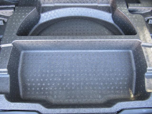 フォレスター Ｘ－エディション　アイサイト搭載車　ルーフレール付き　８インチメモリーナビゲーション　パワーリヤゲート　リバース連動ドアミラー　ドアミラーオート格納機能　ハンドルヒーター　サイドビューモニター　前後録画型ドライブレコーダー（51枚目）