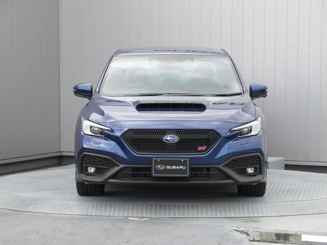 WRX S4 STIスポーツR EX アイサイトX搭載車 サンルーフ スバルパフォーマンストランスミッション ZF製電子制御ダンパー ドライブモードセレクト レカロ製スポーツシート ドライバーモニタリングシステム(6枚目)