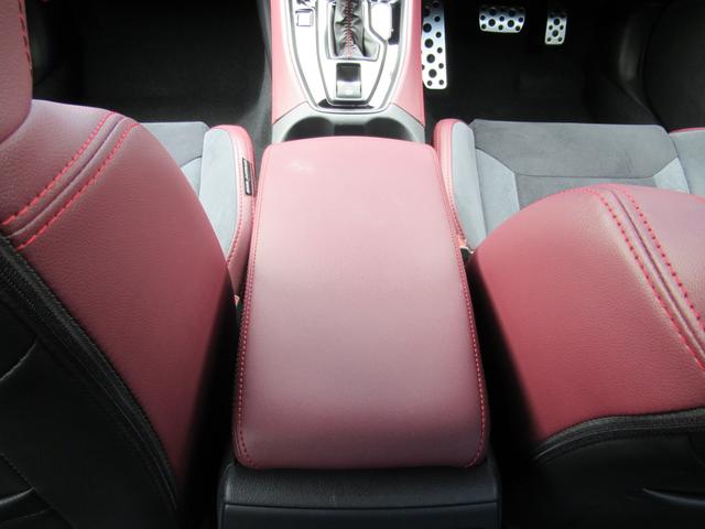 WRX S4 STIスポーツR EX アイサイトX搭載車 サンルーフ スバルパフォーマンストランスミッション ZF製電子制御ダンパー ドライブモードセレクト レカロ製スポーツシート ドライバーモニタリングシステム(42枚目)